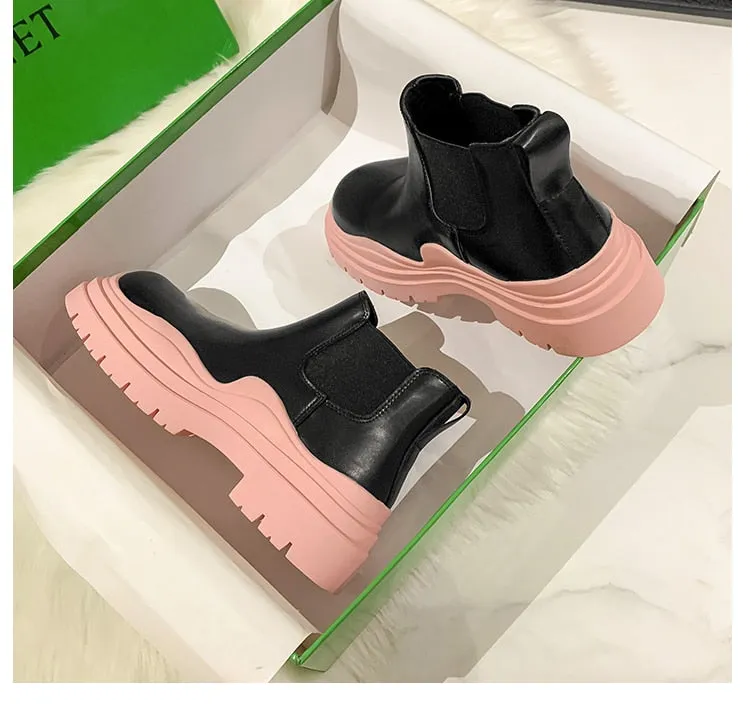 HAPPY BOOTS