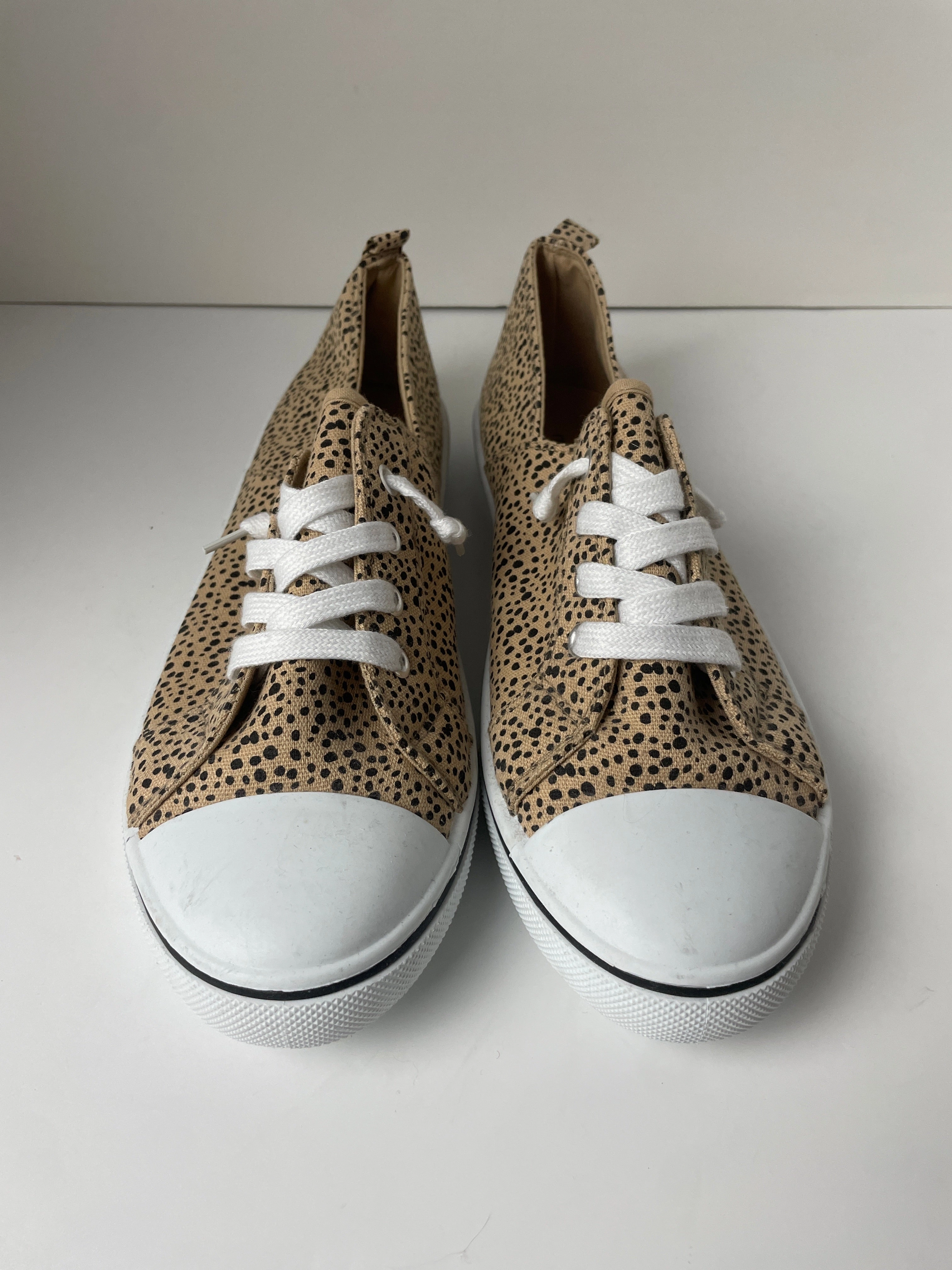 Animal Print Shoes Sneakers Maurices, Size 11 Breathable Jacquard Weave