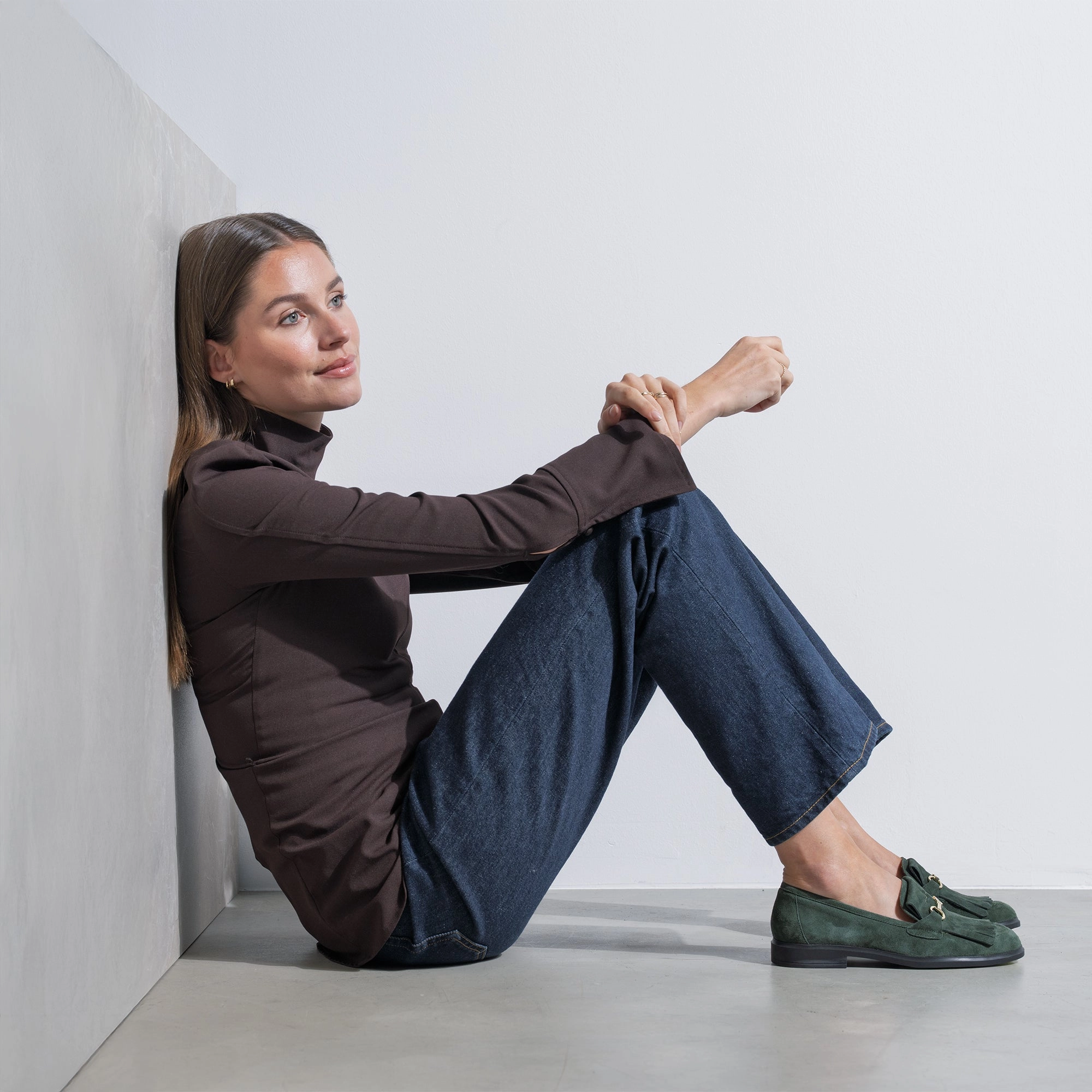 Vend?me Lave dark green suede loafers Structured ease