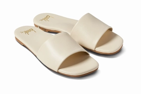 HONEYBIRD - Eggshell Travel Footwear