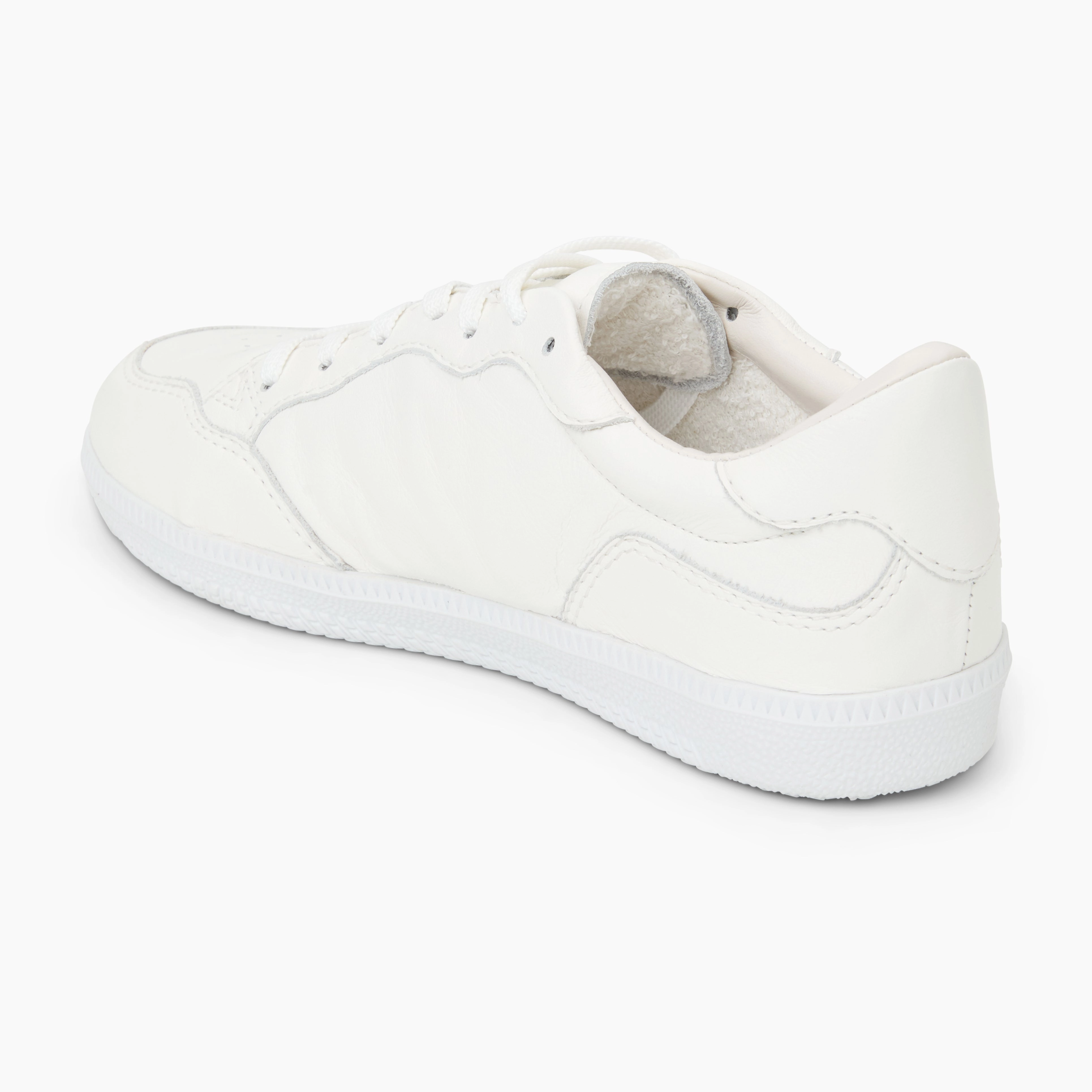 Closed Toe Hydrangea Embroidered Leather Low Top Sneaker