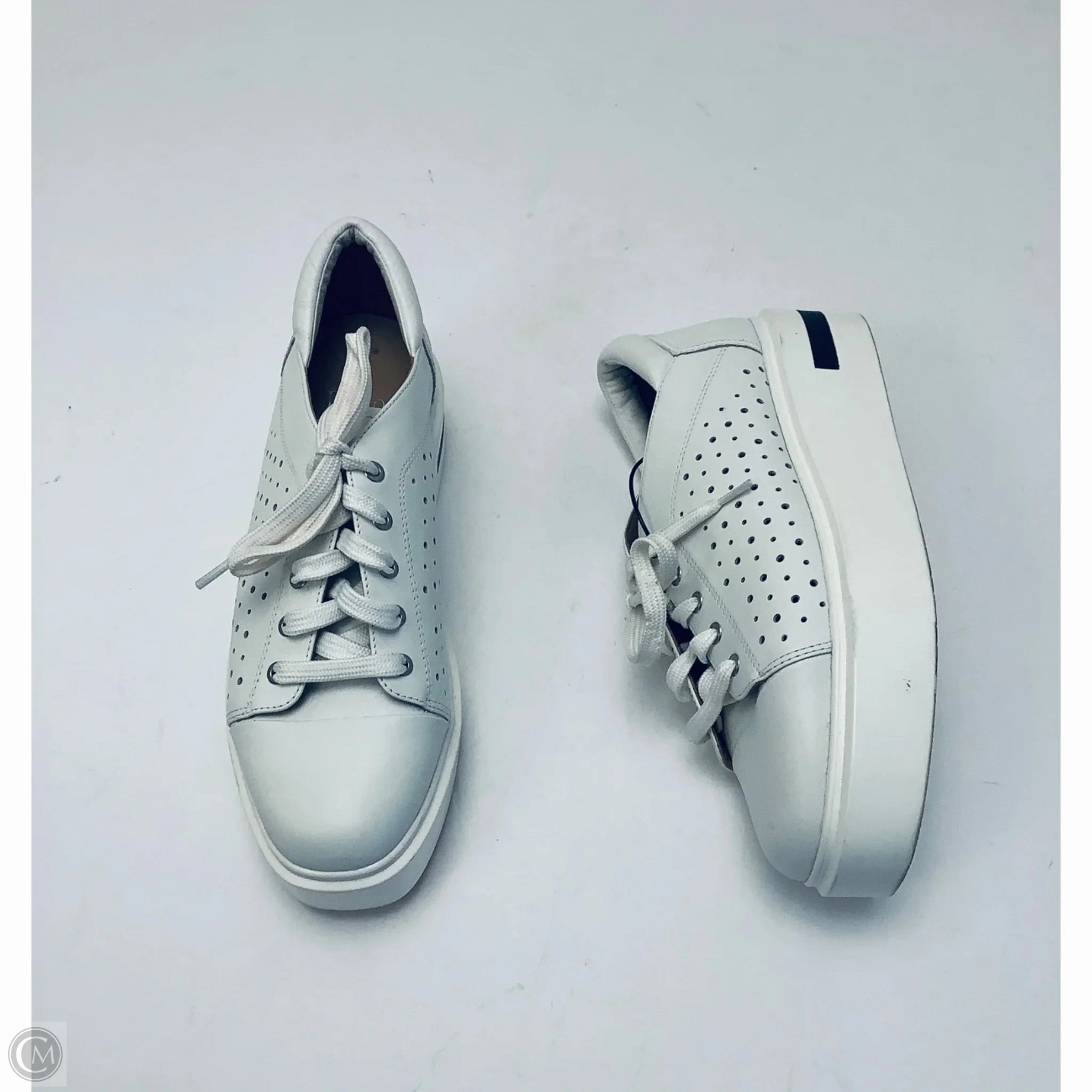 Shoes Sneakers By Linea Paolo In White, Size: 11 Pressure Ease