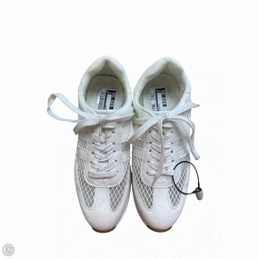 Shoes Sneakers By Dolce Vita In White, Size: 8 Air Movement Active