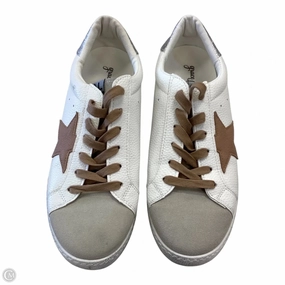 Abrasion Defense Shoes Sneakers By Clothes Mentor In Brown & White, Size: 9.5