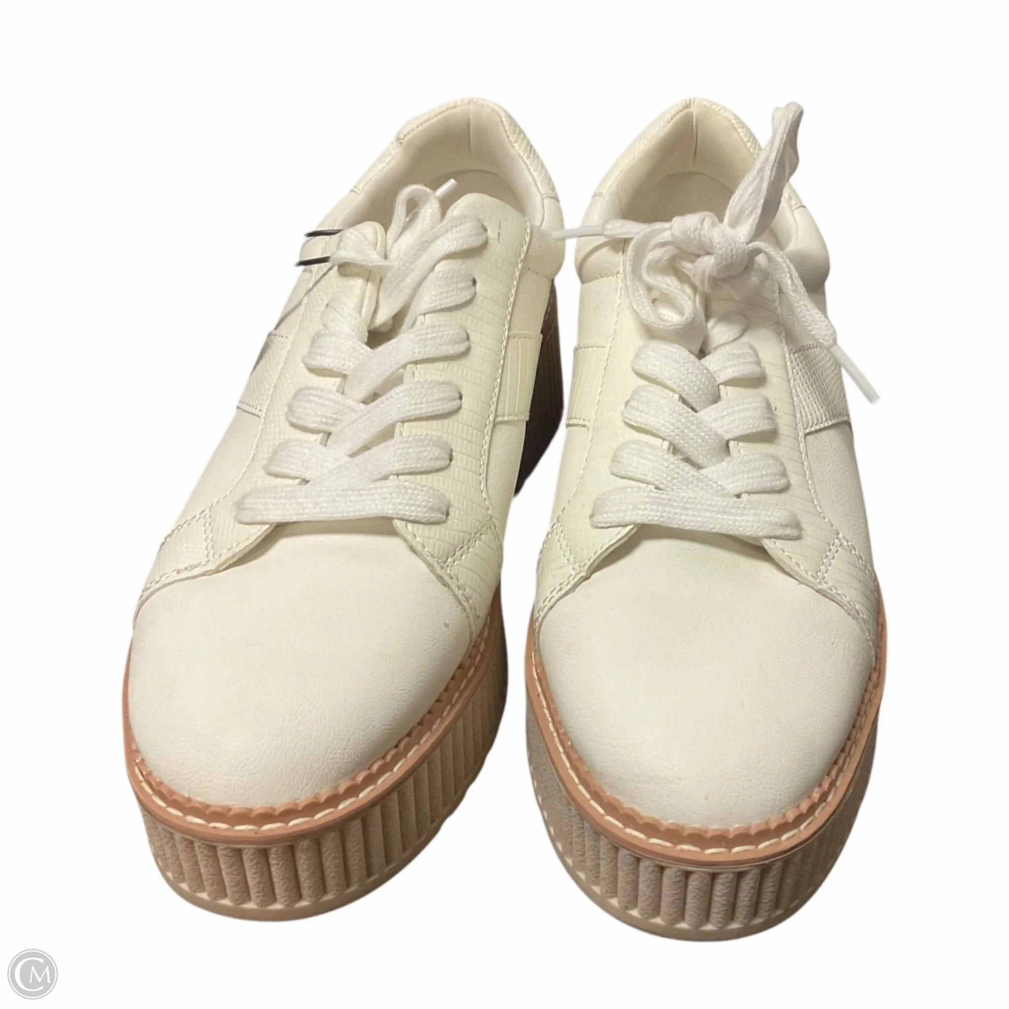 Ventilated Insole Shoes Sneakers By Dolce Vita In Cream & White, Size: 11