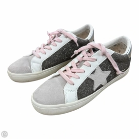 Dynamic Step Reliable Traction Shoes Sneakers By Vintage Havana In Cream & Tan, Size: 8