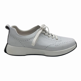 Sneaker Disinfectant Orthopedic friendly Shoes Sneakers By Clothes Mentor In White, Size:11