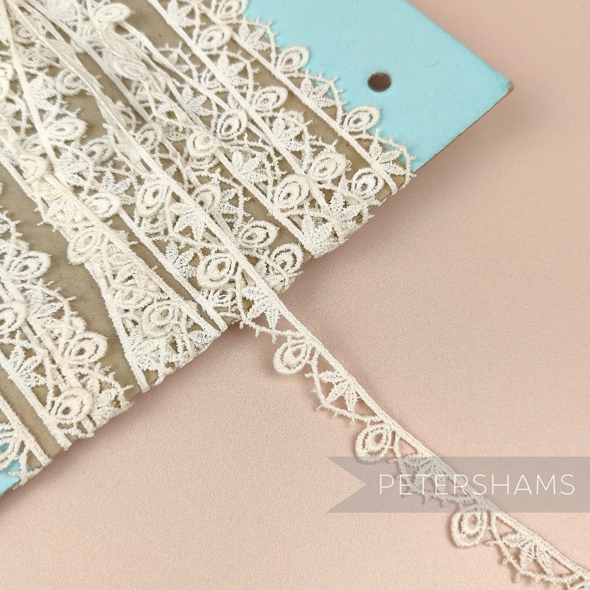 Leaf Drop Natural Colour 12mm Vintage 1940/50s Guipure Lace - 1m