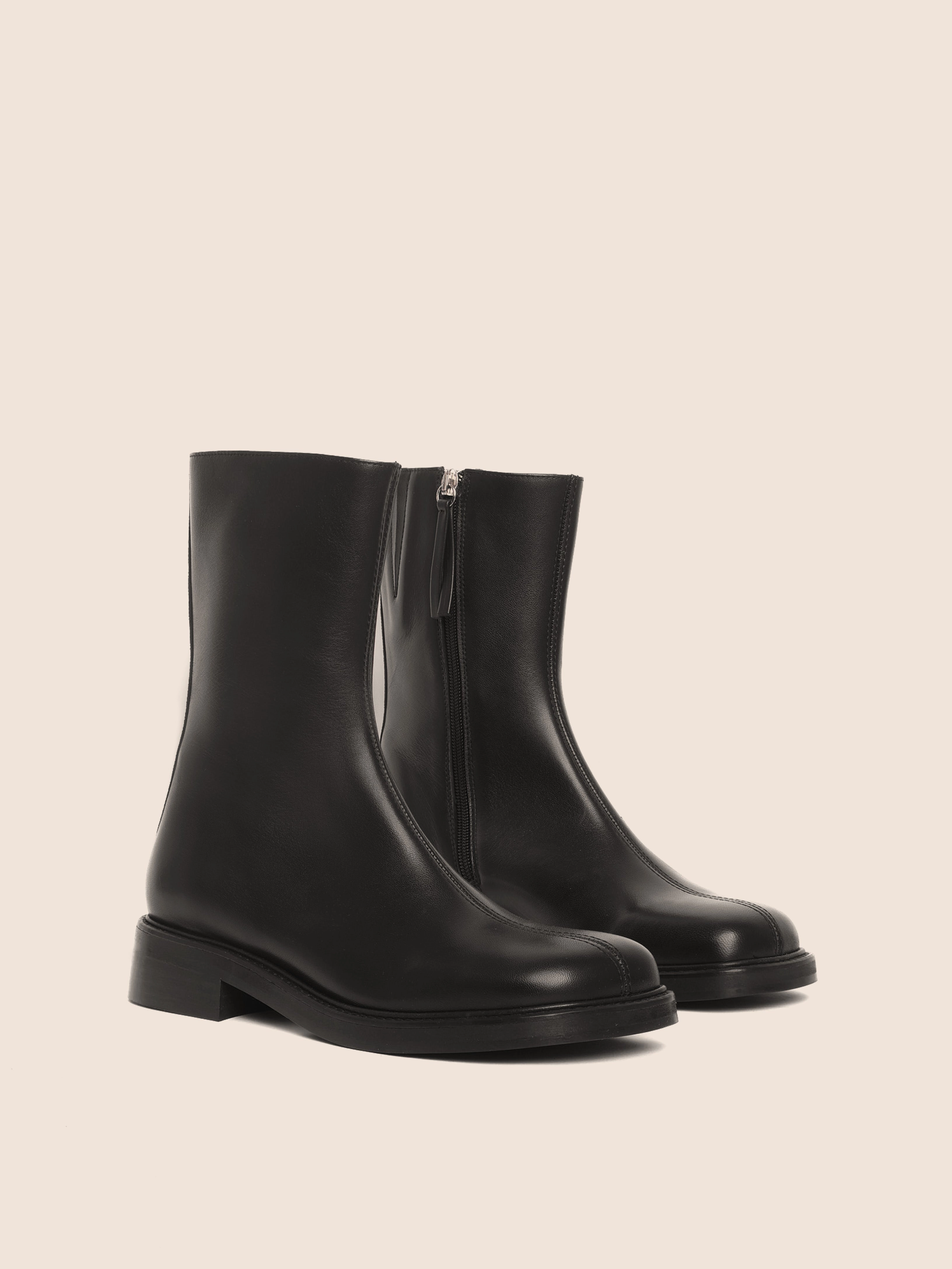 Dad Mode Leon Black Boot