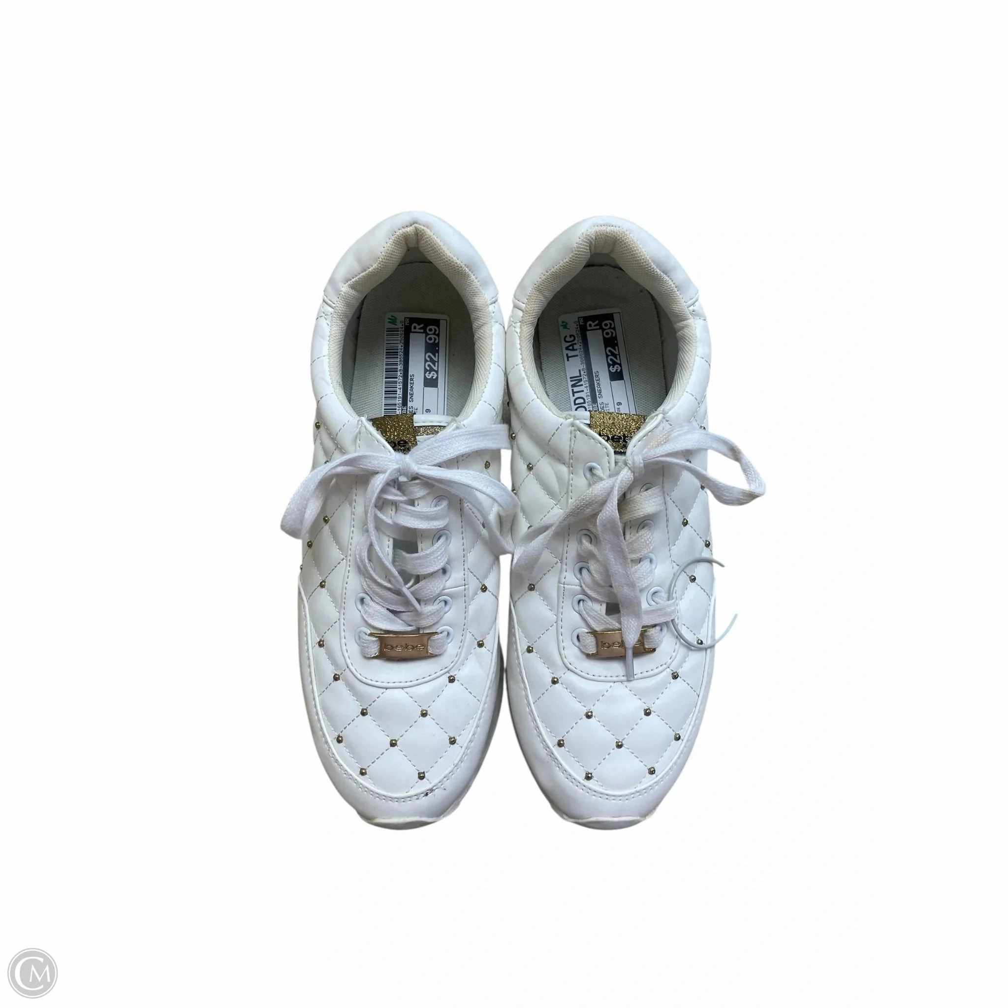 SlipOn Streamlined wear Shoes Sneakers By Bebe In White, Size: 9