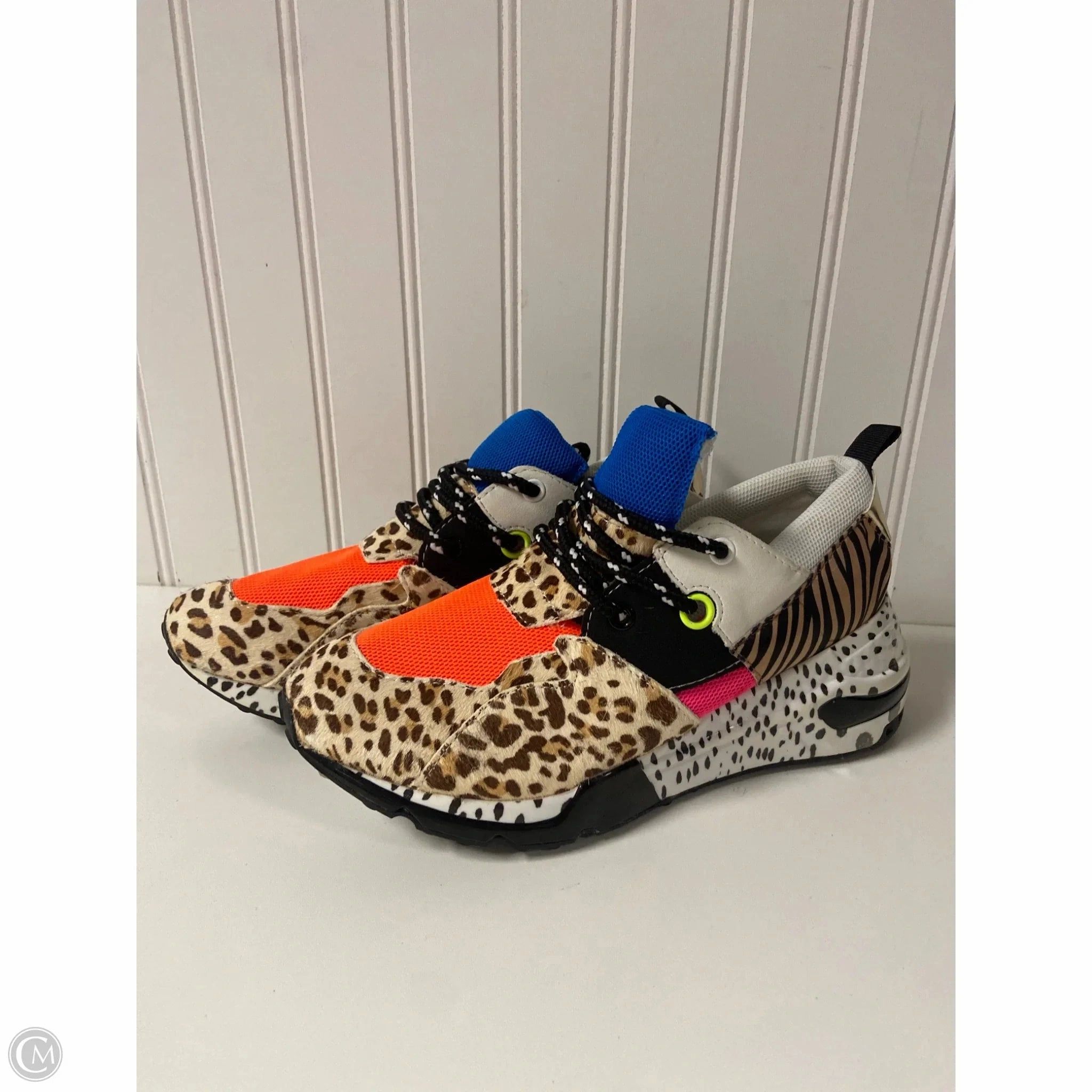 stretchy design Shoes Sneakers By Steve Madden In Animal Print, Size: 7