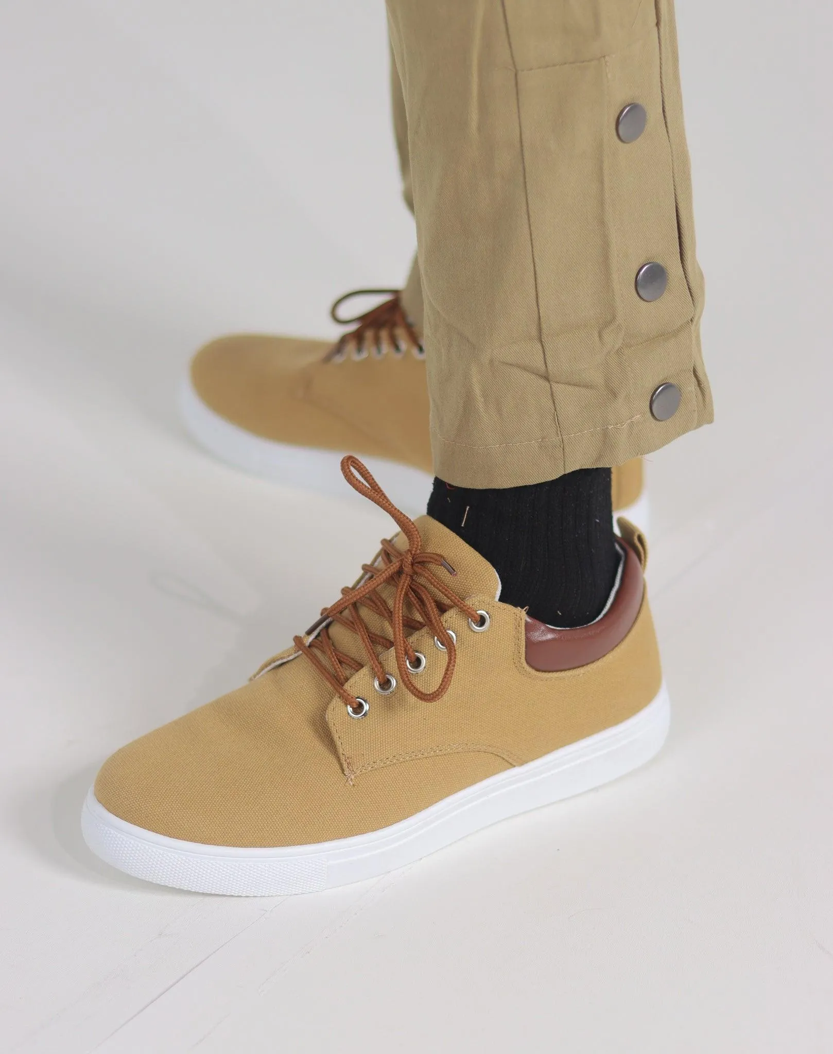 Men's Light Casual Canvas Shoes
