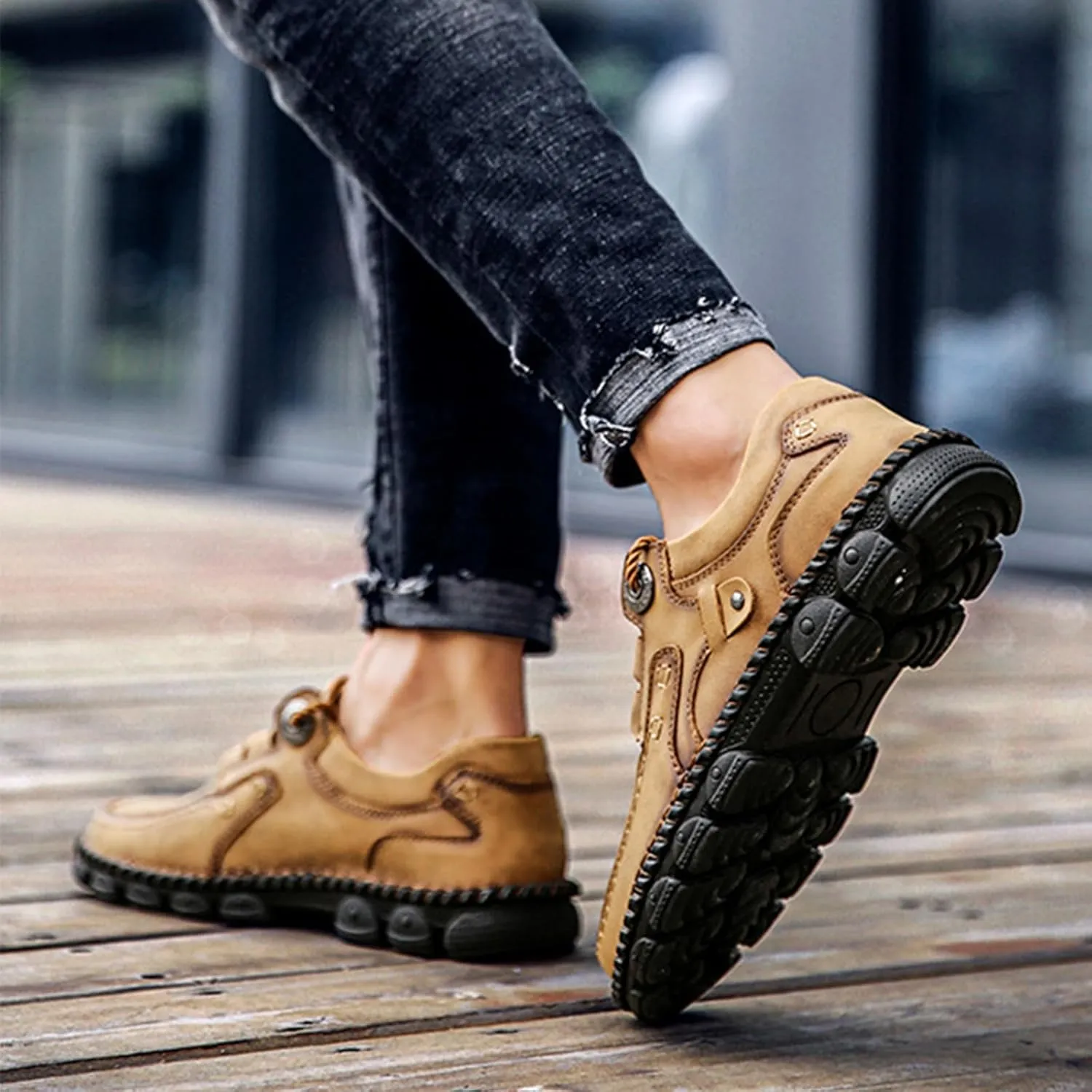 Men's Vintage Leather Casual Loafers Hand-Stitched Lace-Up Non-Slip Waterproof Sneakers Fashionable Comfortable Walking Driving Shoes