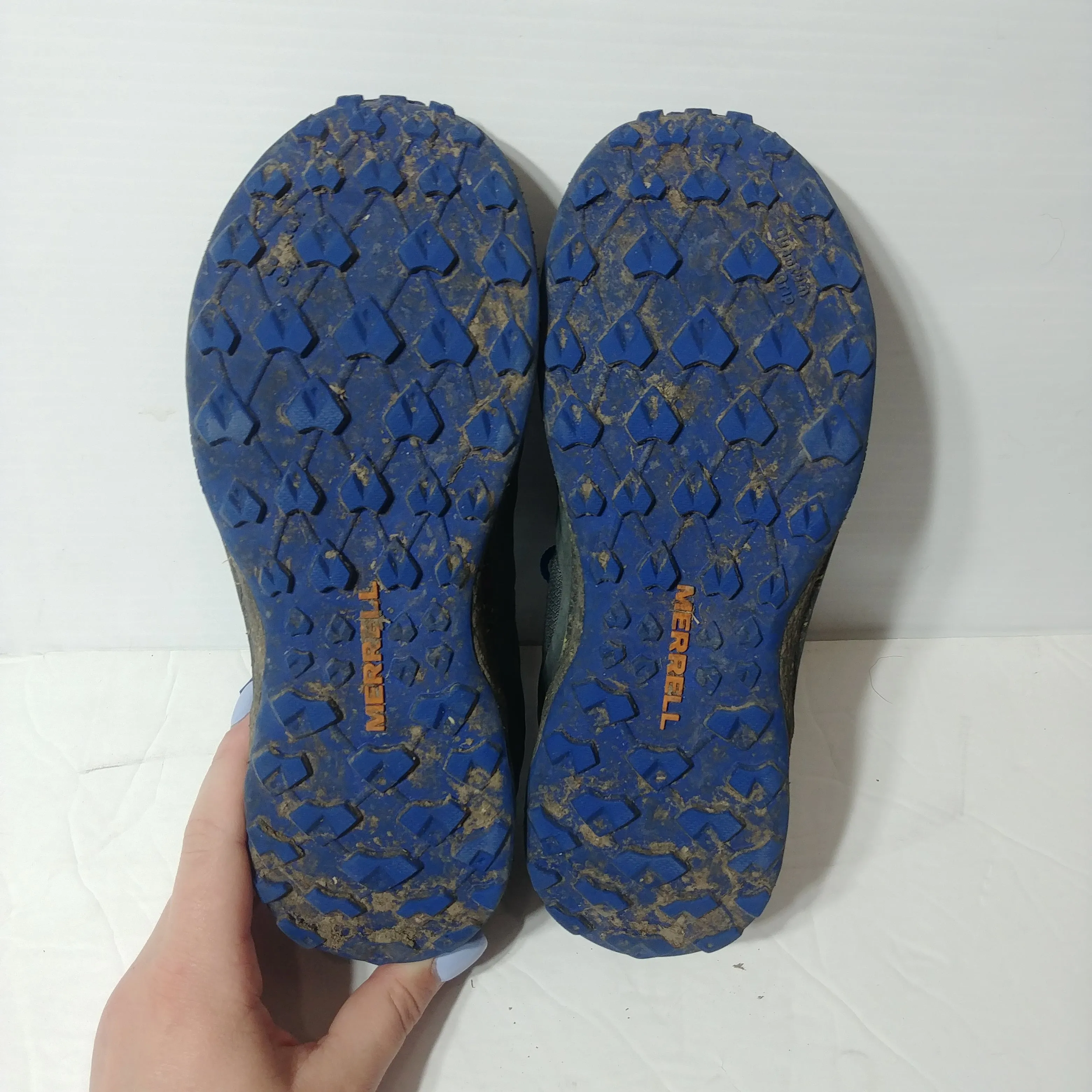 Merrell Youth Hiking Shoes - Size 04.0M - Pre-owned - HRUNFT