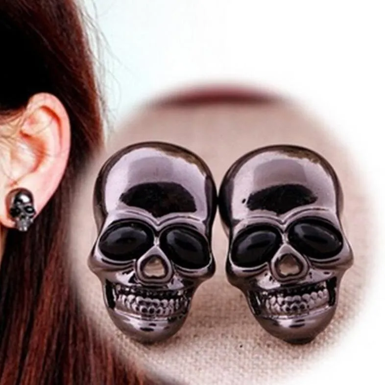 Metal Glossy Black Skull Earrings