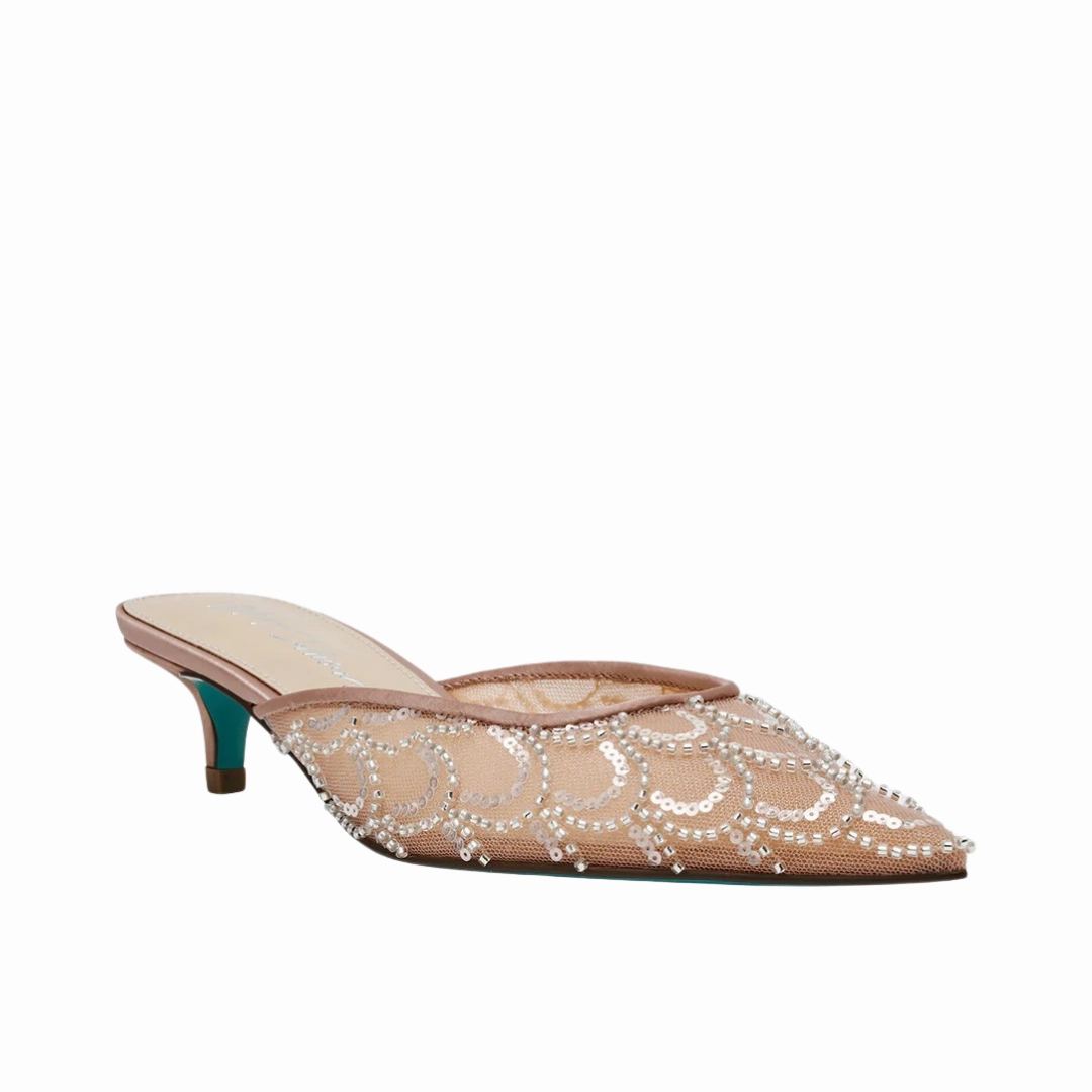 Footbed Contouring Slip On Design Ellis in Nude