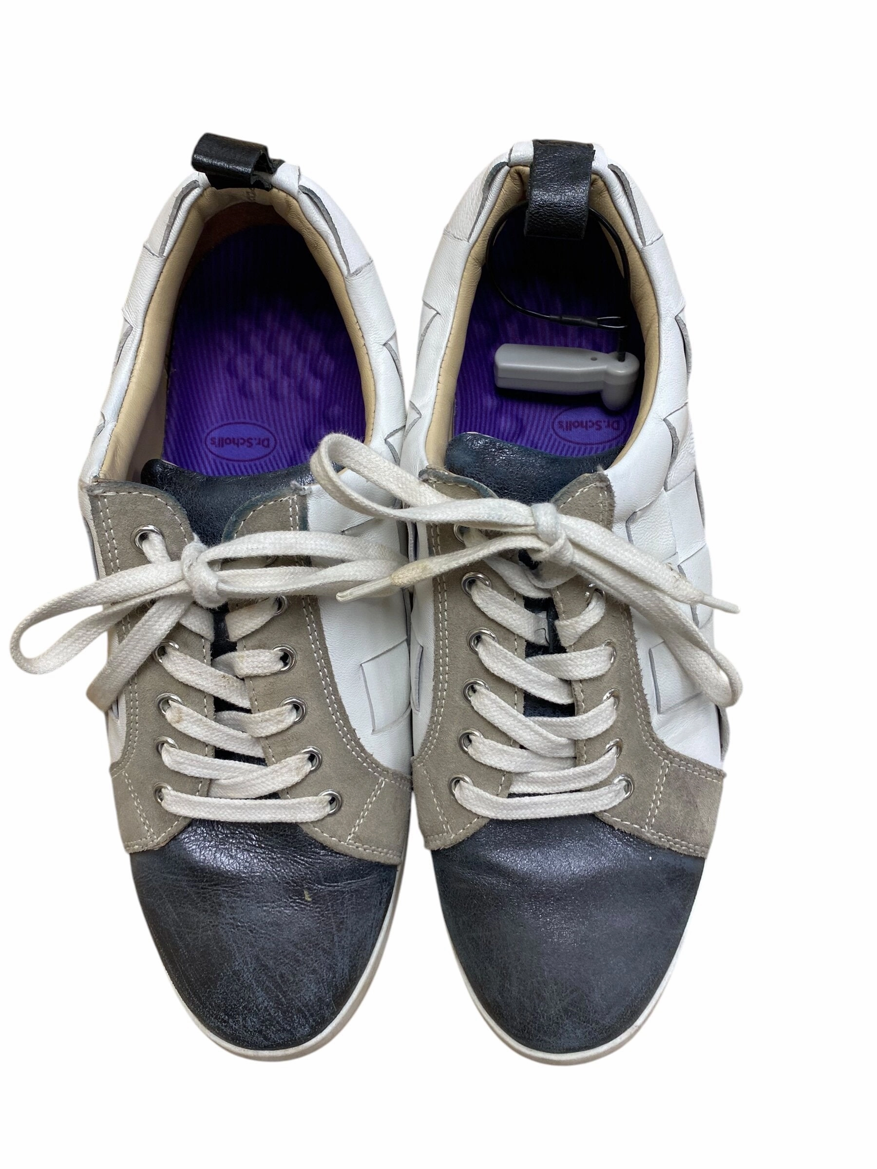 Shoes Sneakers By Clothes Mentor  Size: 10 Indoor Use