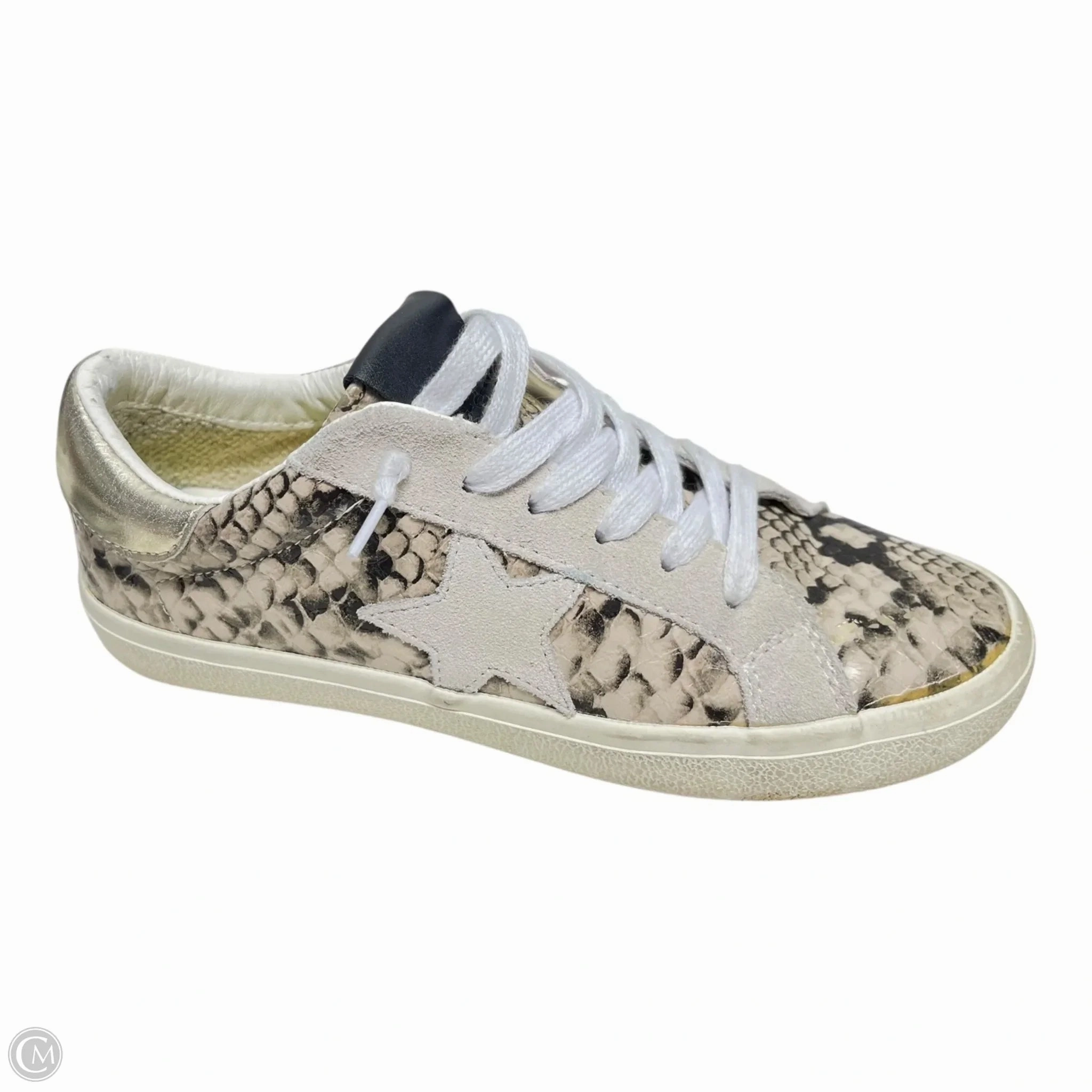 Grip Enhanced Outsole Microfiber Accent Details Shoes Sneakers By Steve Madden In Snakeskin Print, Size: 7