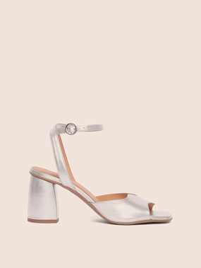 Italian Glow Eye Catching Malaga Silver Heel