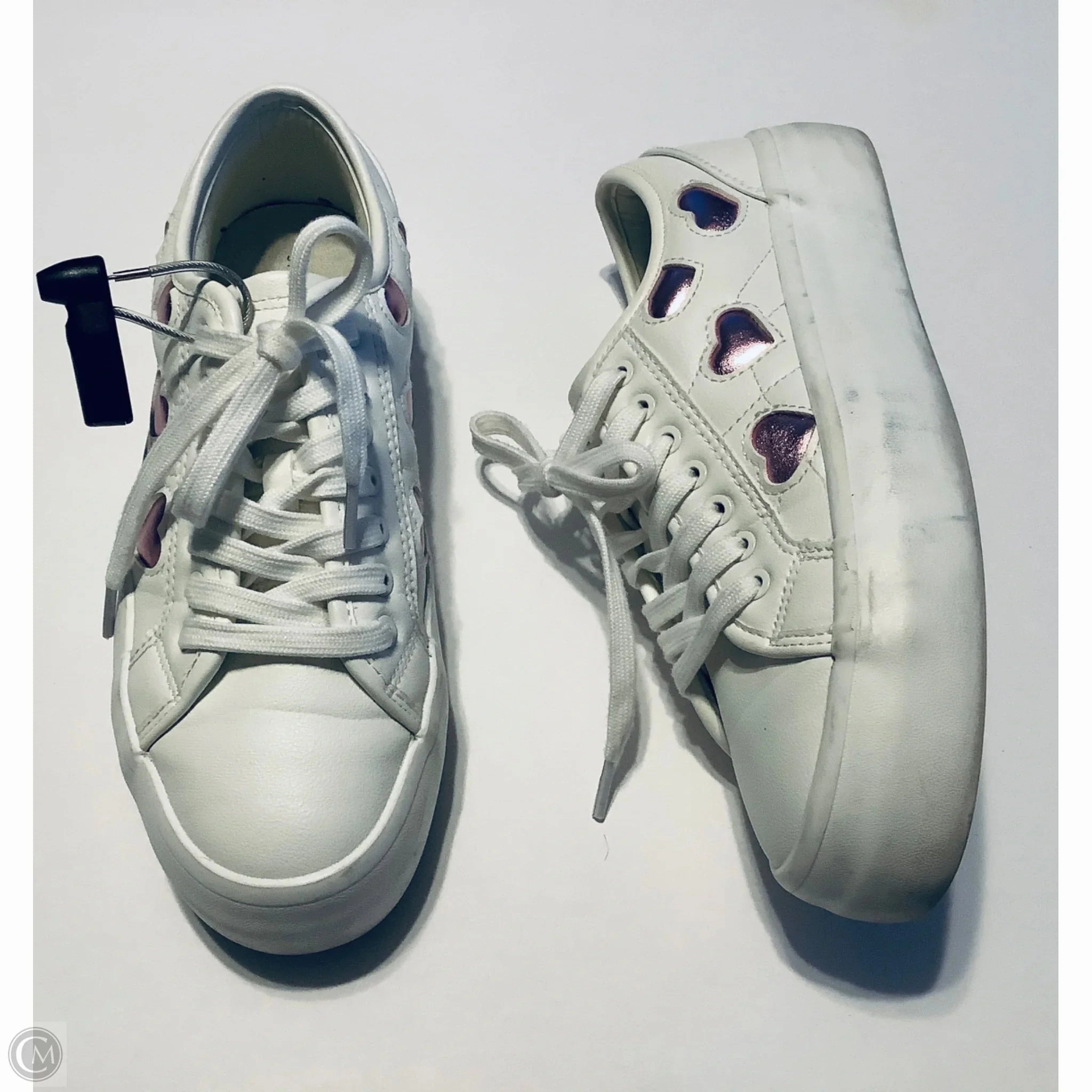 Sneaker Storage Calm Motion Shoes Sneakers By Cmc In White, Size: 7