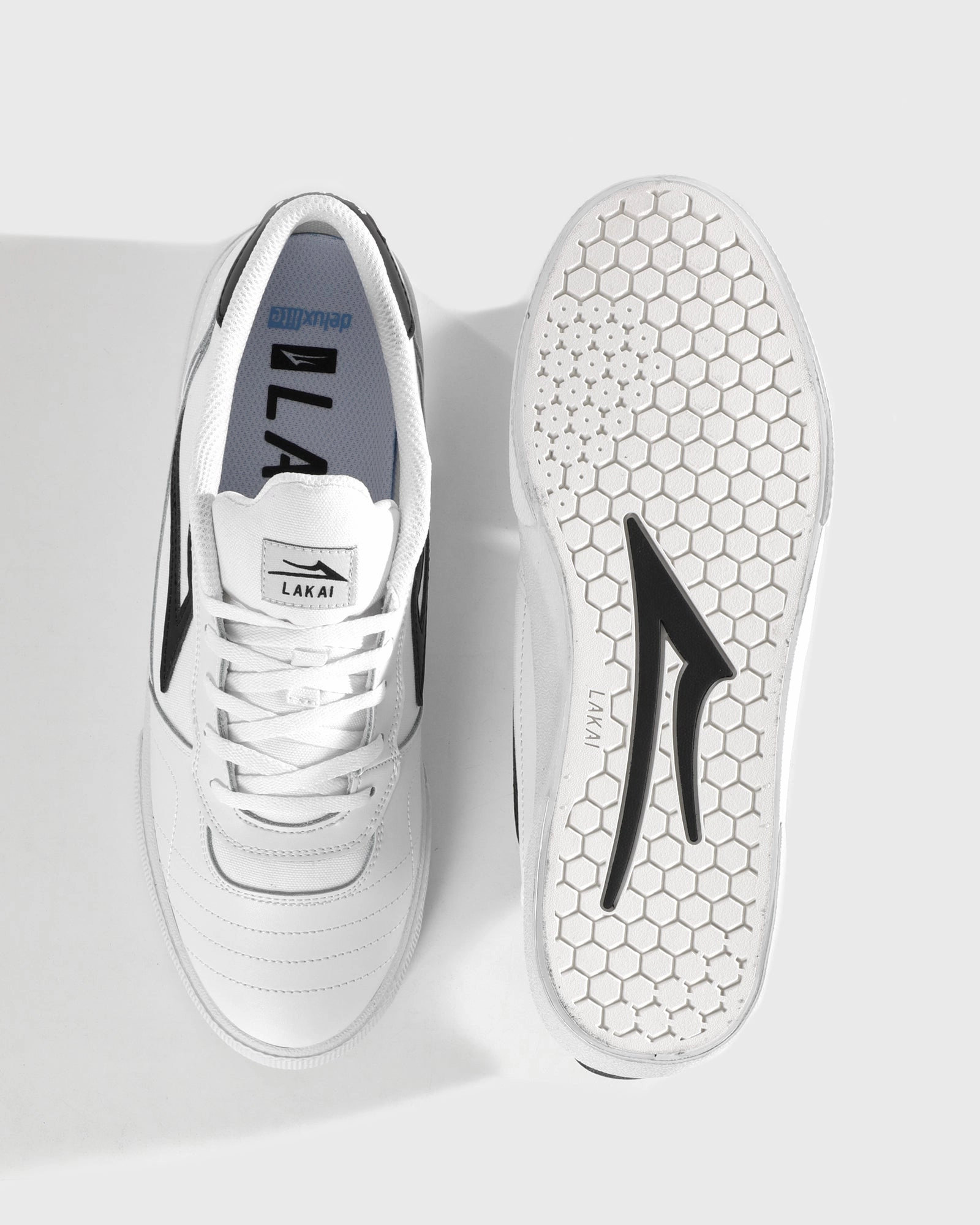 Party Mood Cambridge - White Leather