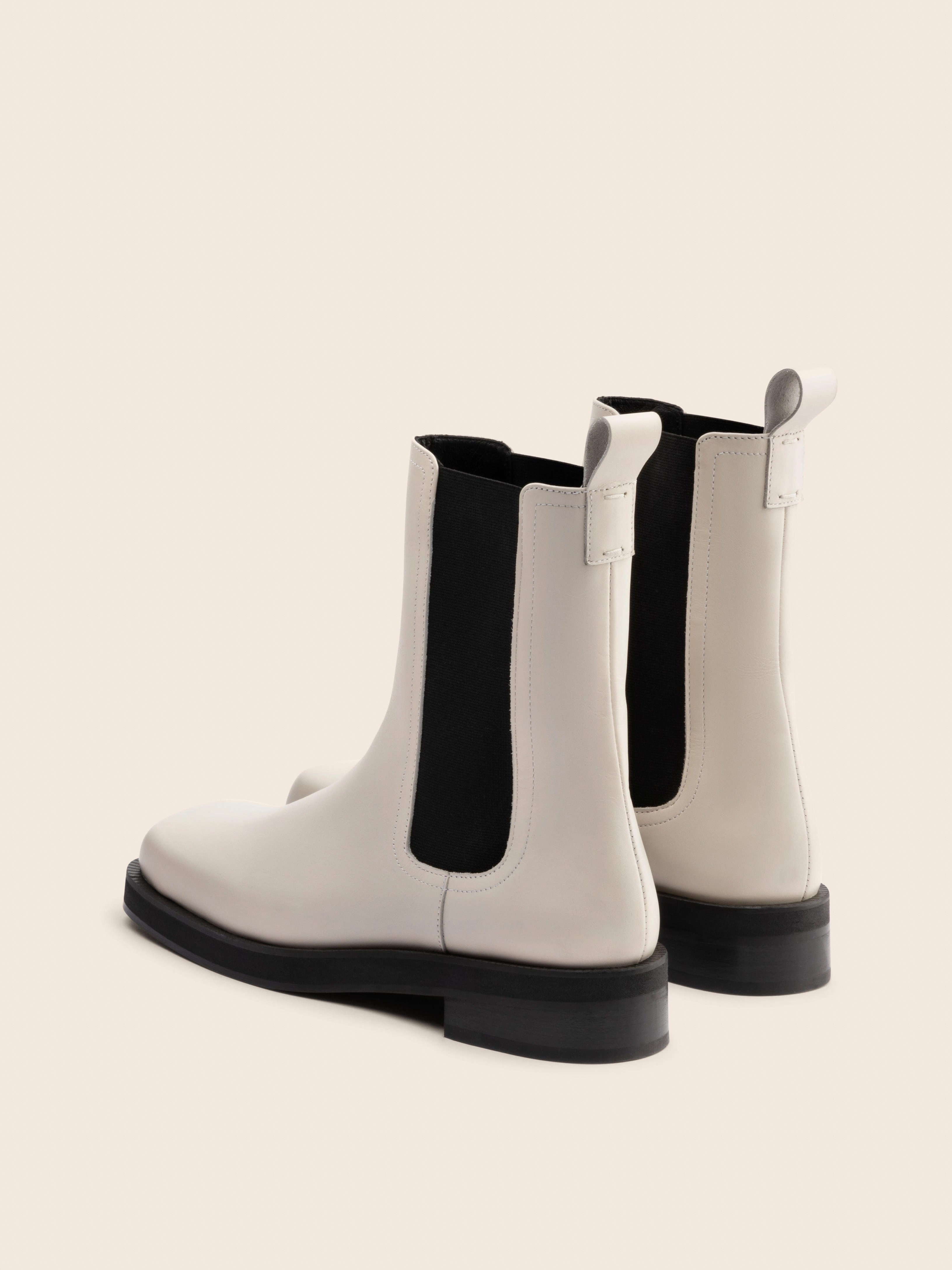 Quick Drying Hiking Trails Modern Mora Cream Boot