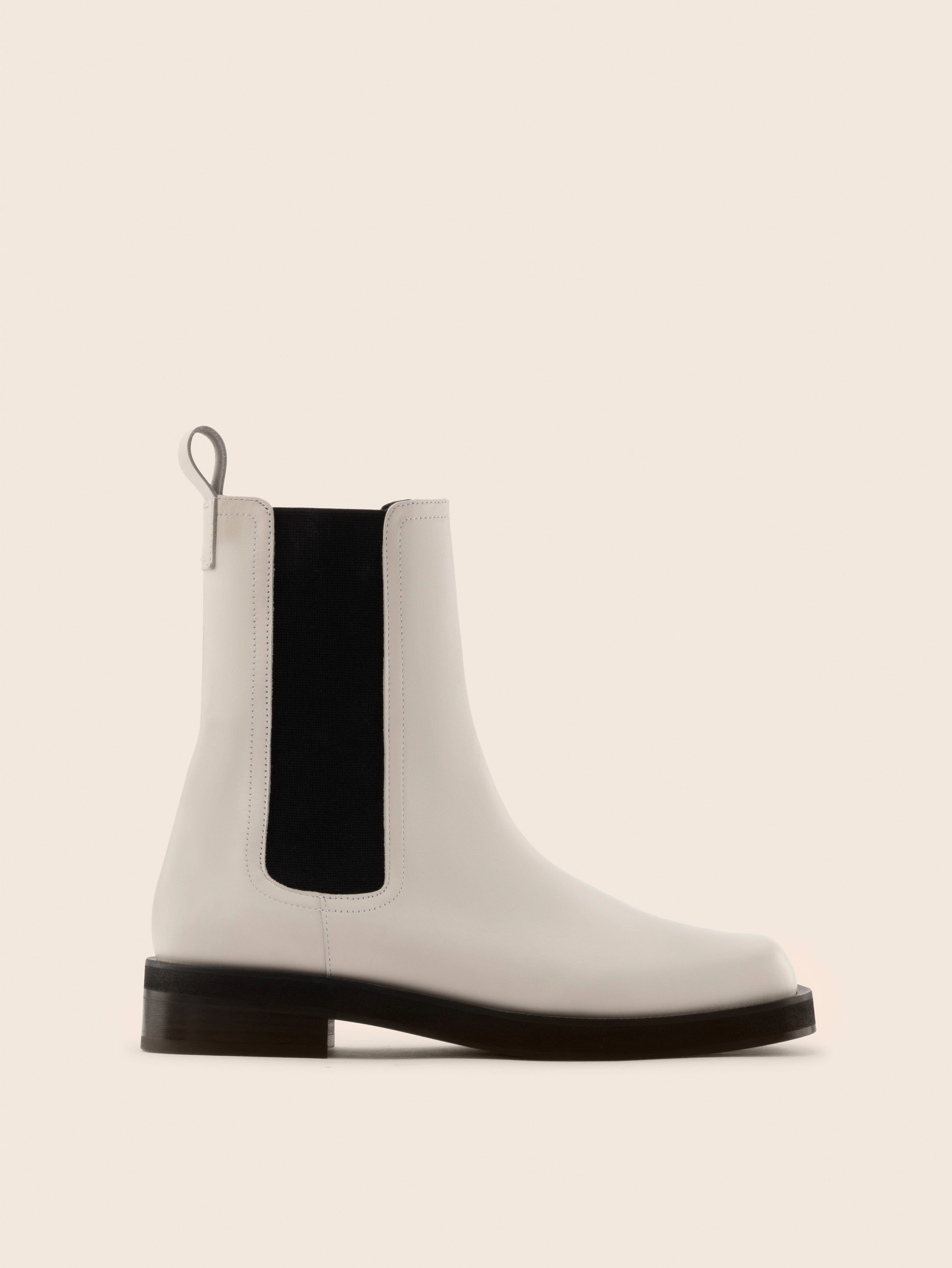 Cozy Interior Smooth Entry Mora Cream Boot