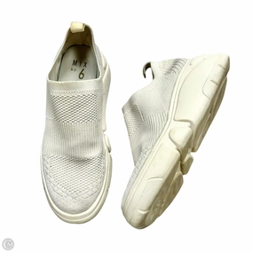 Non Irritating Seams Barefoot Shoe Tech Shoes Sneakers By Mix No 6 In Cream, Size: 7.5