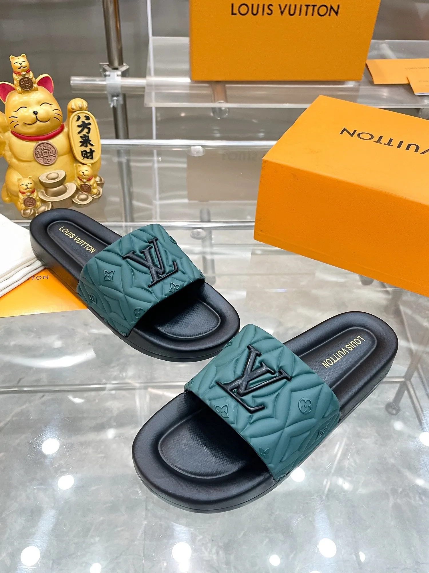 MSE086 LB Women/Men Slippers