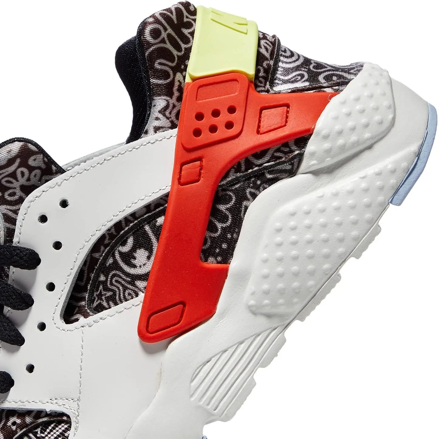 Nike Boy's Huarache Run Se (Big Kid)