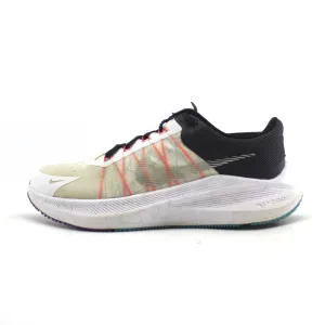 NIKE  WINFLO 8