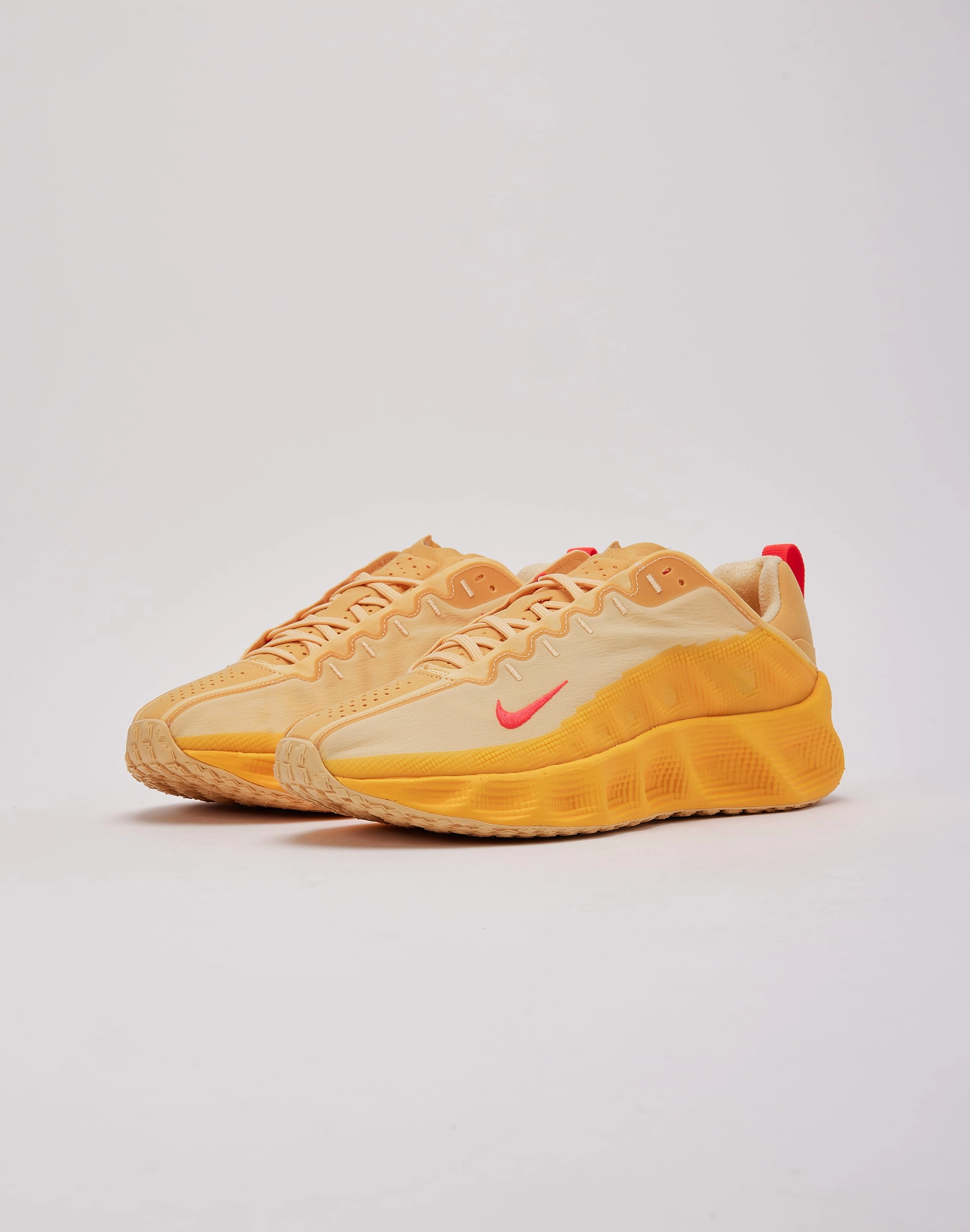 Low Top Spring Bloom Nike Ava Rover