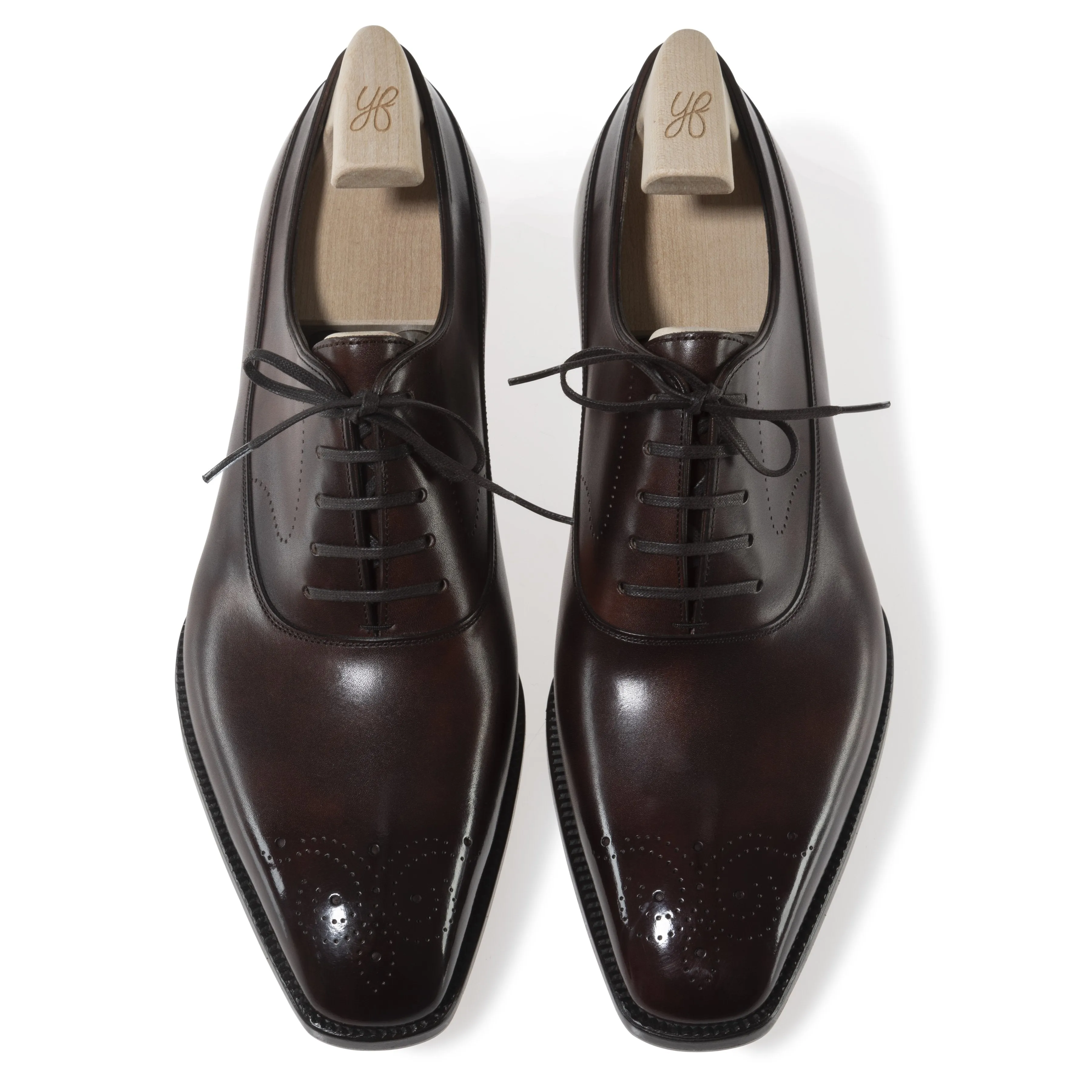 Nile Medallion Oxford