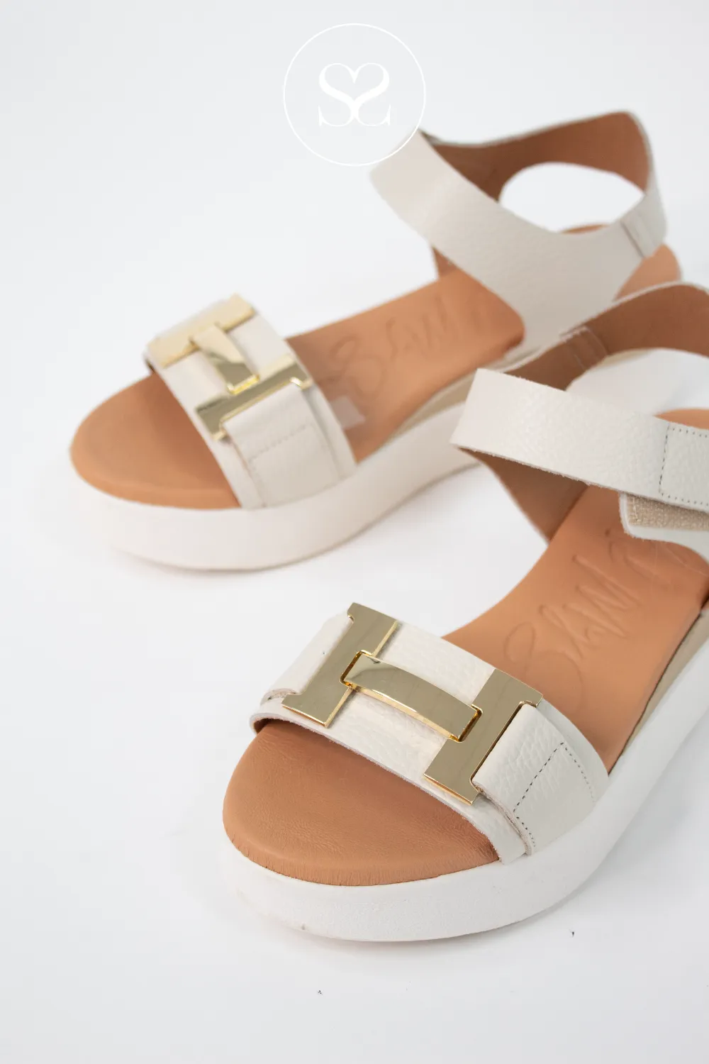 OH MY SANDALS 5672 CREAM BUCKLE WEDGE SANDALS
