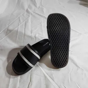 Old Navy Flip Flops size 12