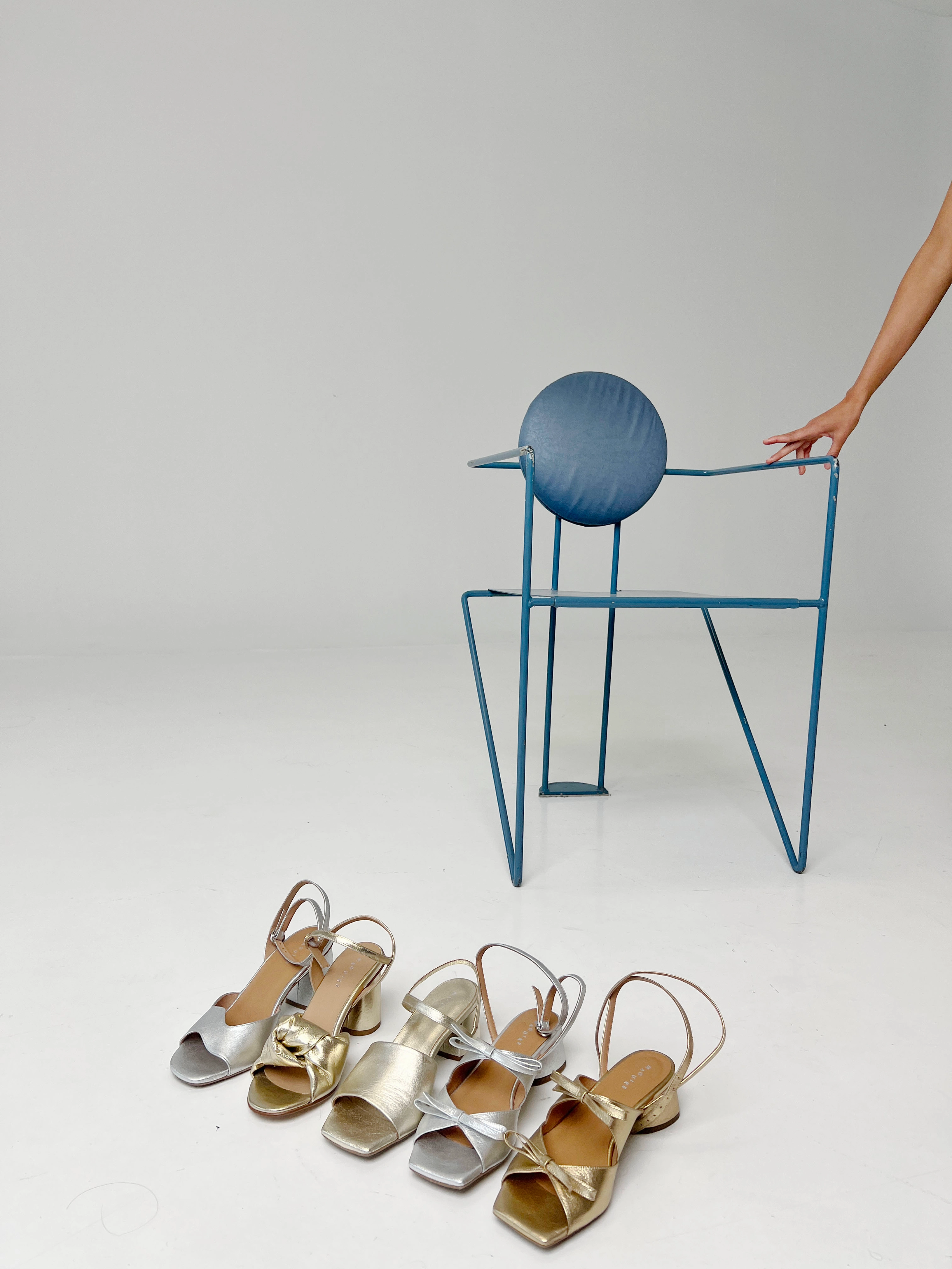 Oliva Gold Heel Timeless Beauty