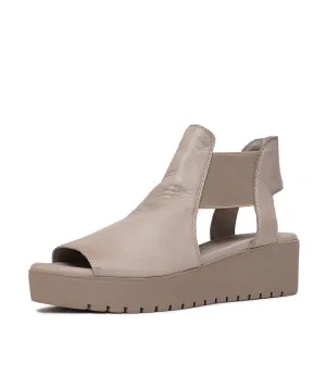 Ozie Smoke Leather Sandals