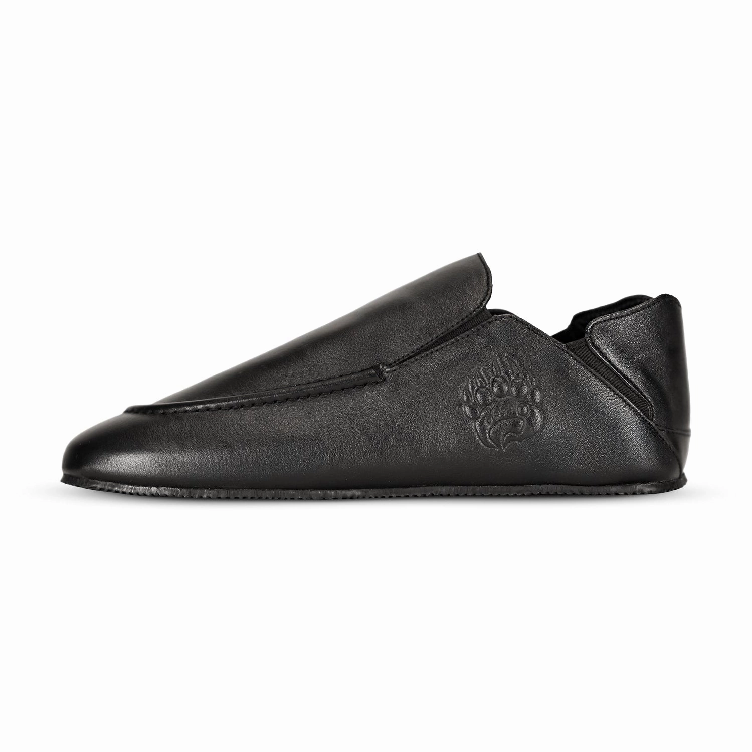 Ozo - Noir Casual Elegance