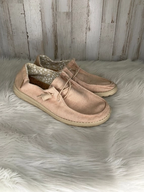 Breath Ease Slip Resistant Surface Peach Shoes Sneakers Hey Dude, Size 8