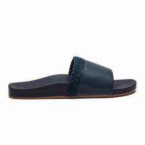 P??kea - Mood Indigo Yellow Warm Classic Outdoor Style