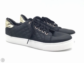 Outdoor Vibes Shoes Sneakers By Clothes Mentor In Black & Gold, Size: 9
