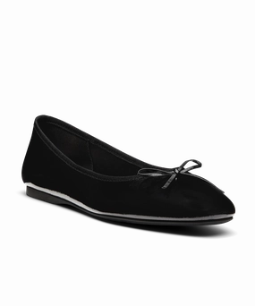 The Songbird - Black Patent Leather garden party