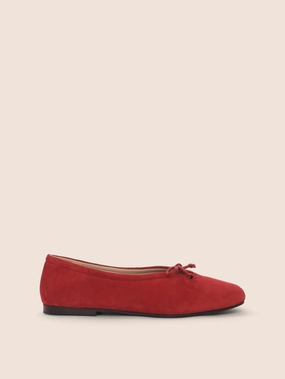 Star Night Wellness Step Prato Cherry Suede Ballerina
