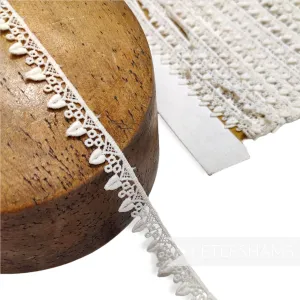 Pretty Petal Vintage Cotton 14mm Wide Cotton Guipure Lace - 1m