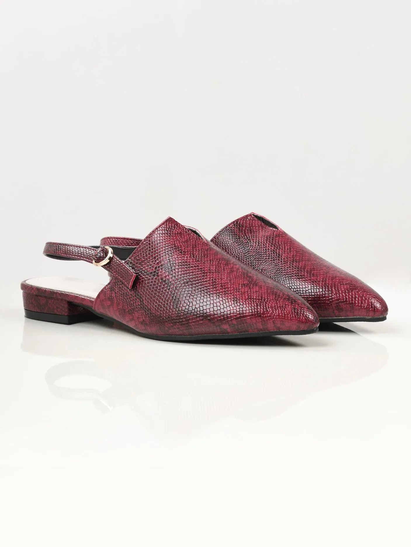 Print Shoes - Maroon