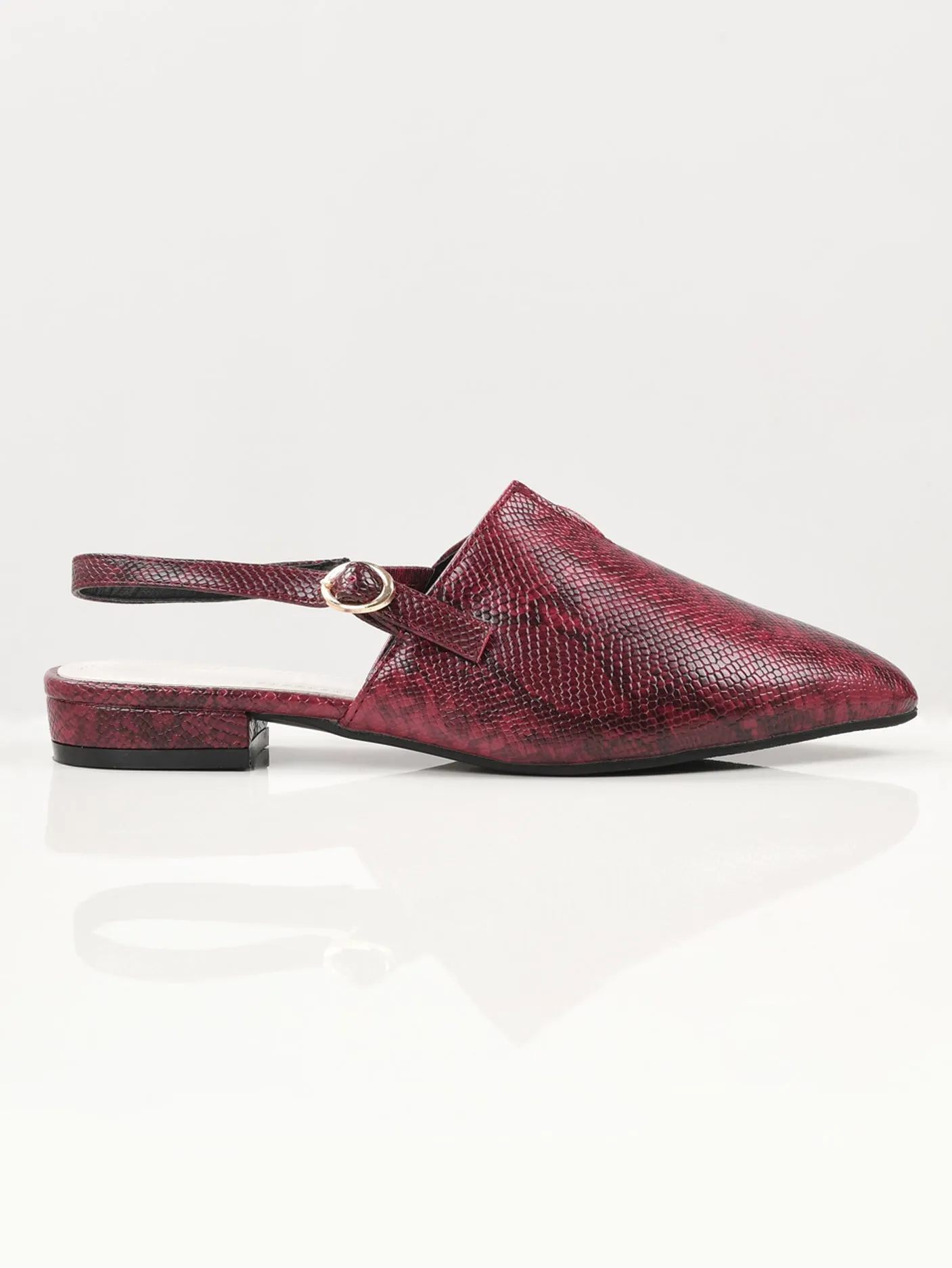 Print Shoes - Maroon