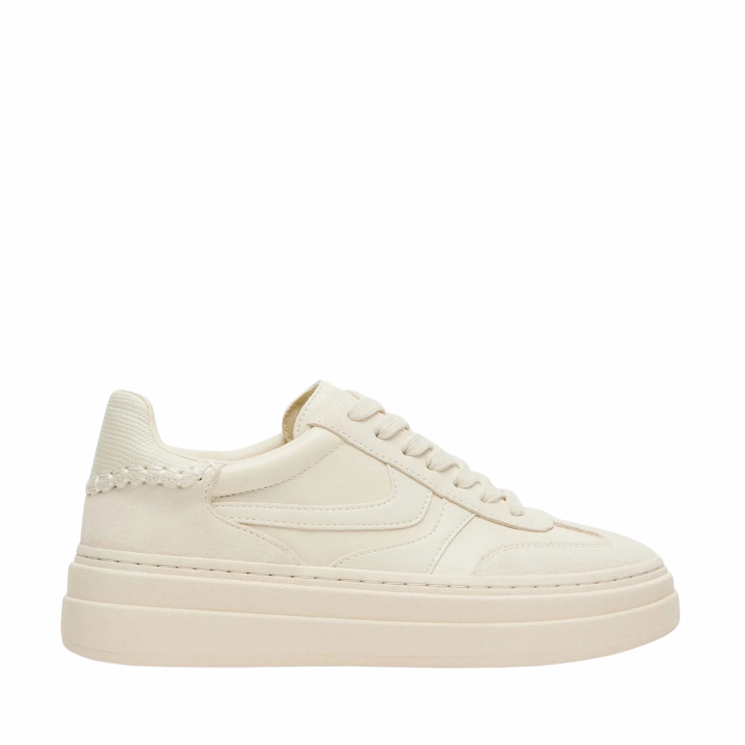 Designer comfort Multi Surface Traction Dodge in Off White