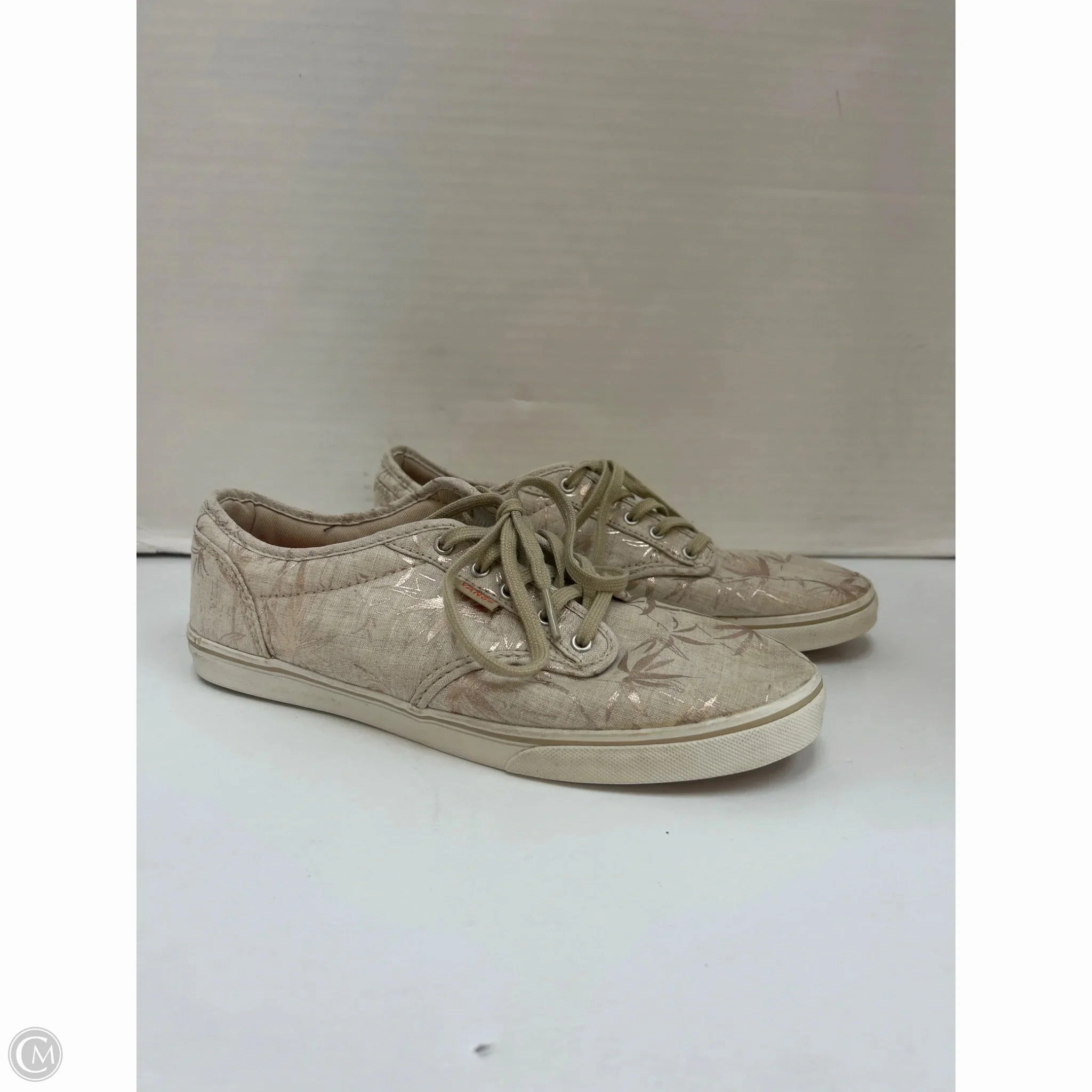 Shoes Sneakers By Vans In Gold, Size: 8.5 Indoor Training Comfort Tongue