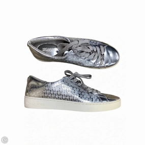 Shoes Sneakers By Michael By Michael Kors In Silver, Size: 9.5 Long-Distance Support Padded Arch