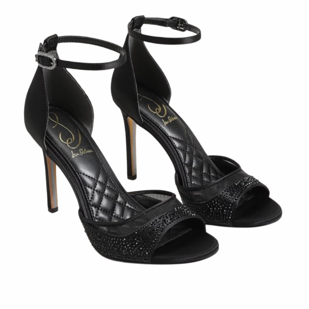 Krissa in Black Dynamic Flex Points